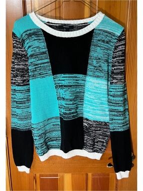 Forever 21 Black, Turquoise & White Colorblock Crewneck Sweater